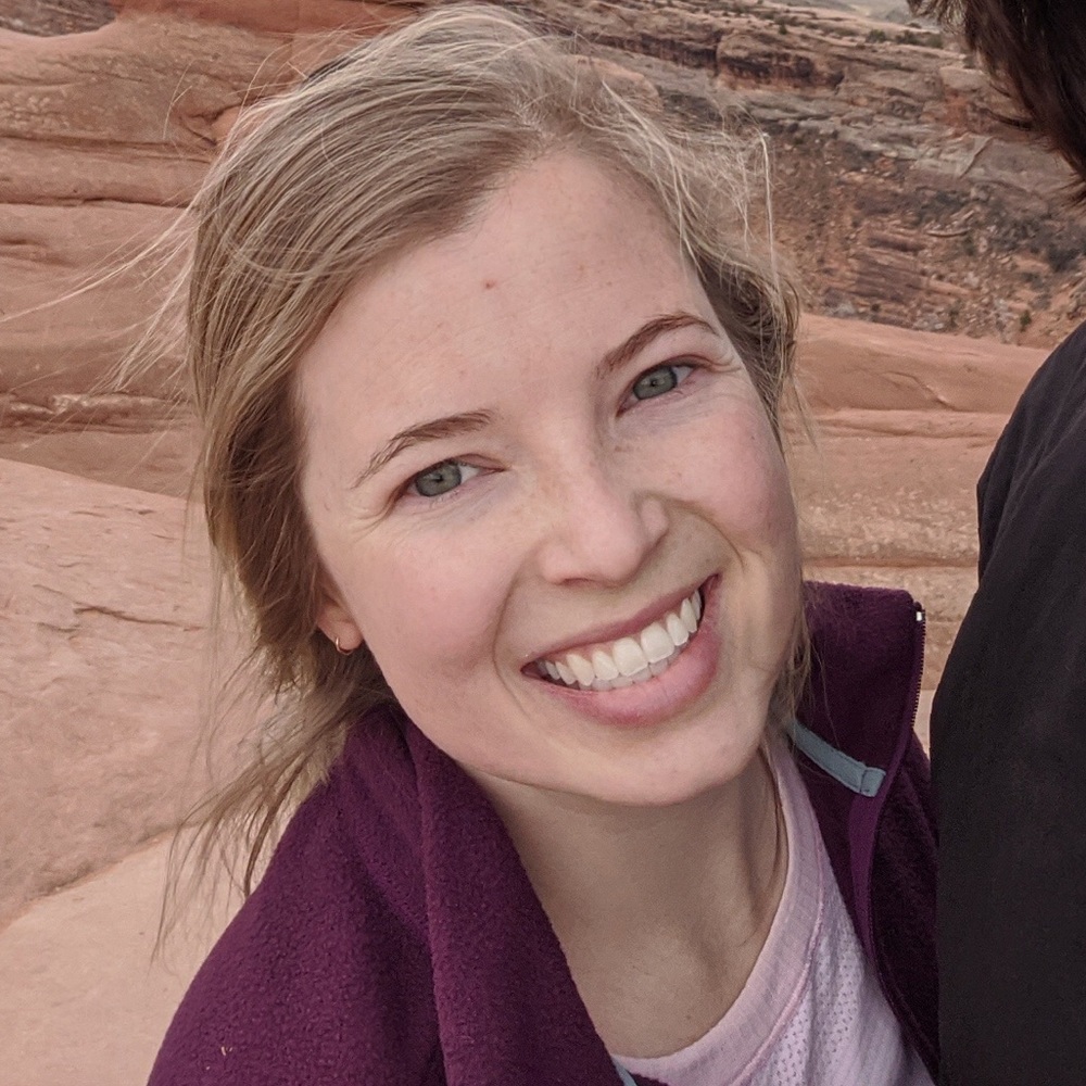 Meet your Posher, Corinne